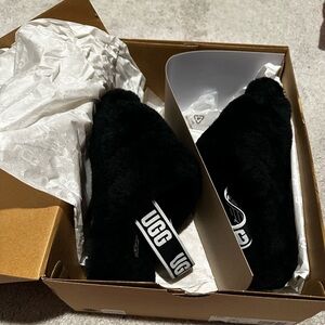 Ugg slides